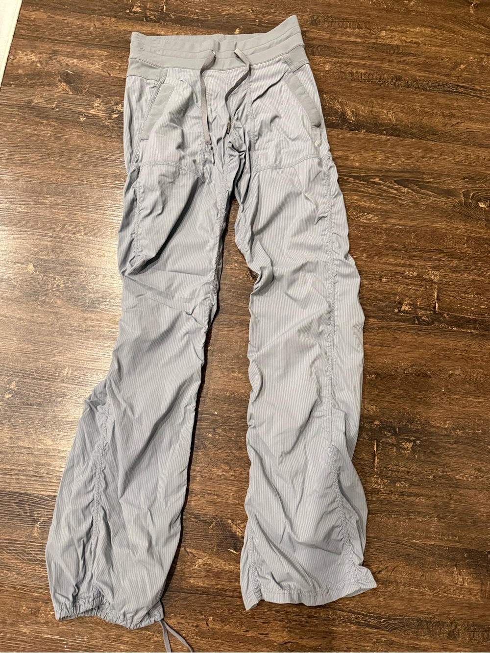 Lululemon Light Gray Ribbed Drawstring track style Pants, size 2.